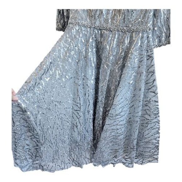 MAC DUGGAL 20252 High Neck Elbow Sleeve Embellished A-Line Dress Size 12 Silver - Picture 4 of 11